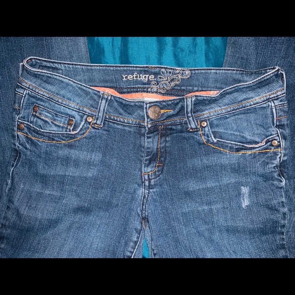 REFUGE Jeans - Picture 3 of 5